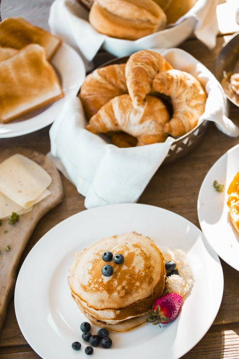 Pancakes und Gebäck